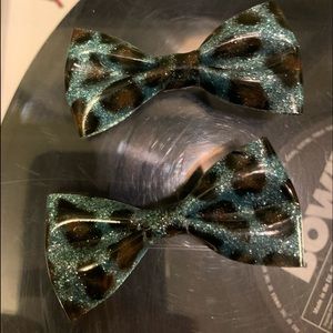 Blue Leopard Sparkly Hair Clips